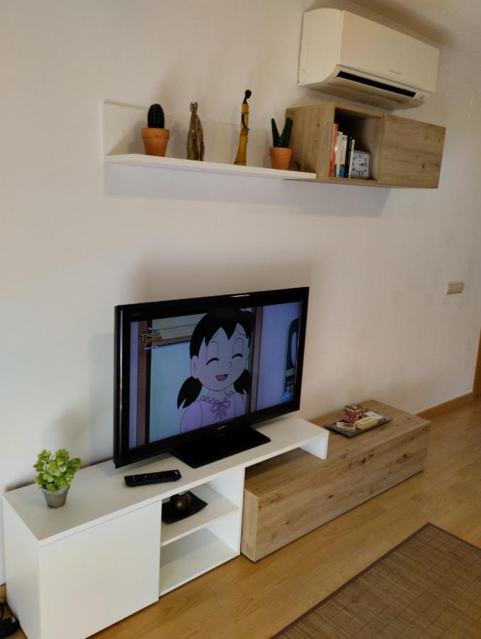 Apartamentos Canana De Vega Flix Eksteriør bilde