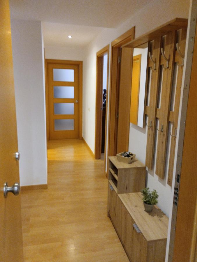 Apartamentos Canana De Vega Flix Eksteriør bilde